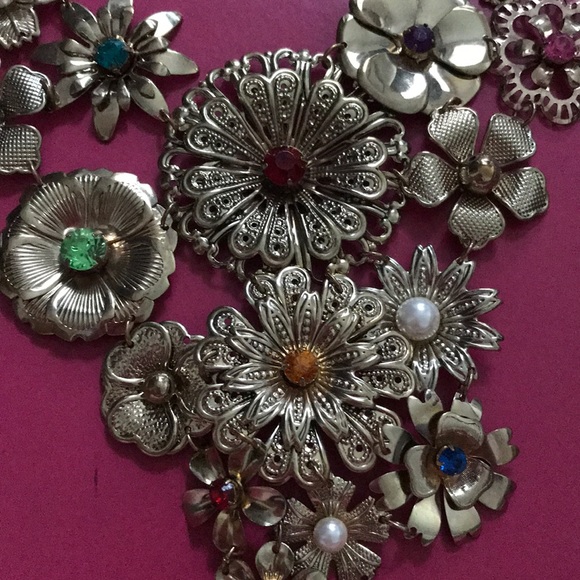 Gold Statement Necklace - Picture 2 of 2